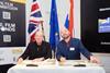Adrian Wootton, Roeland Oude Nijhuis
