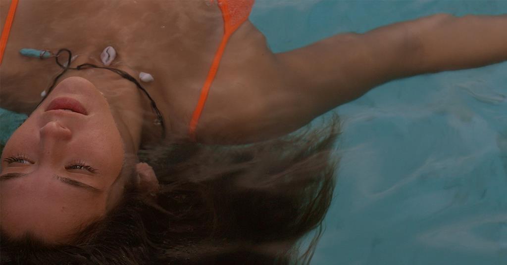 'No Sleep Till': Đánh giá về Venice