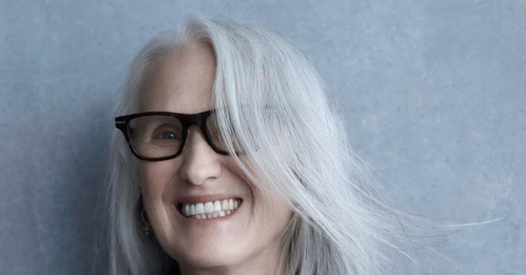简·坎皮恩 (Jane Campion) 第二次获得 DGA 提名，女性首次在该类别中占据主导地位