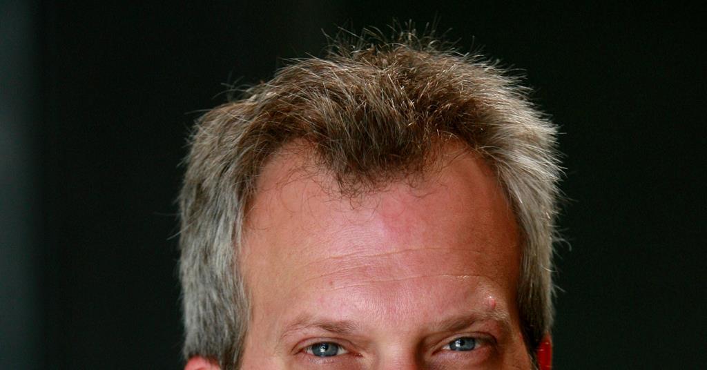 Summit promotes key international distribution and marketing trio