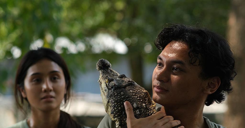 'น้ำตาจระเข้': รีวิวลอนดอน