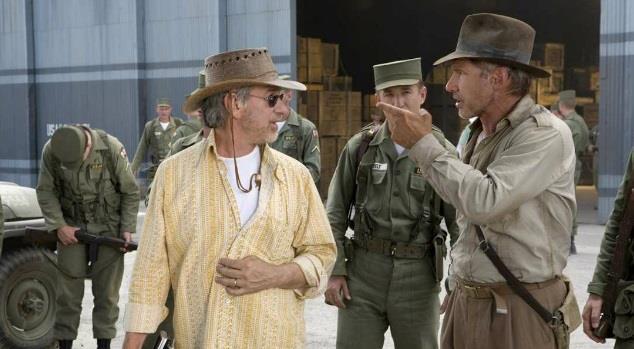 HARRISON FORD in INDIANA JONES AND THE KINGDOM OF THE CRYSTAL SKULL, 2008,  directed by STEVEN SPIELBERG. Copyright PARAMOUNT PICTURES/LUCASFILM/AMBLIN  ENTERTAINMENT/SANTO DO - Album alb37015