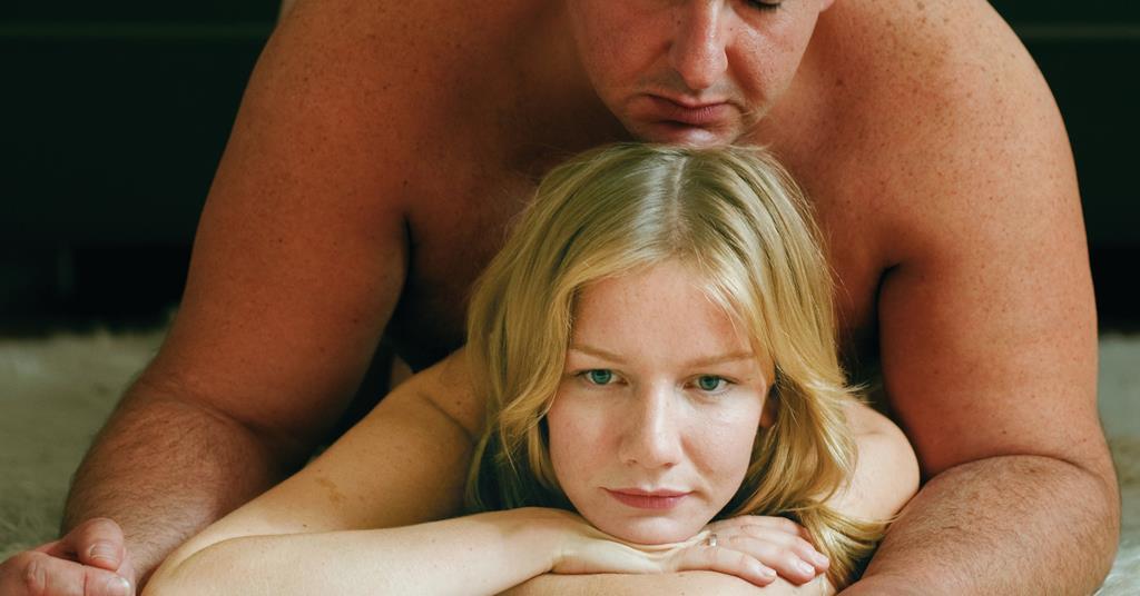 Brownian Motion эротикалық фильмін қараңыз