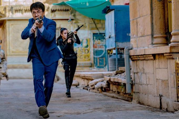 成龍動作驚悚片《急先鋒》登陸 Gravitas Ventures