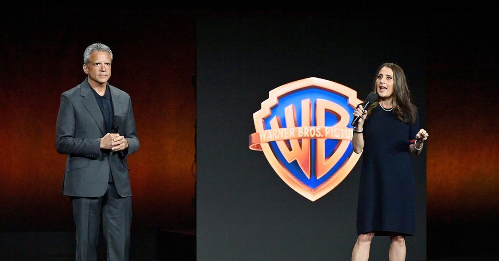 Người đồng đứng đầu của Warner Bros Studio Mike De Luca, Pam Abdy Host Cinemacon Phiên dưới đám mây không chắc chắn