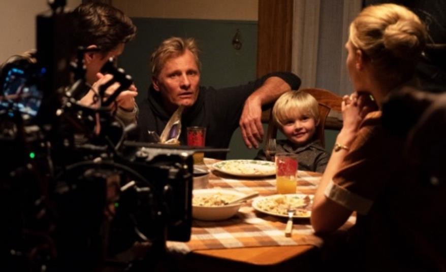 Viggo Mortensen về việc lựa chọn dự án, làm việc với David Cronenberg và di chuyển phía sau máy quay