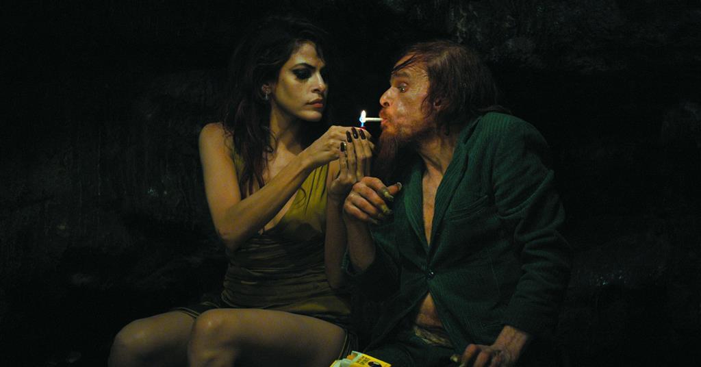 Holy Motors earns three awards at 48th Chicago Int’l Film Festival ...