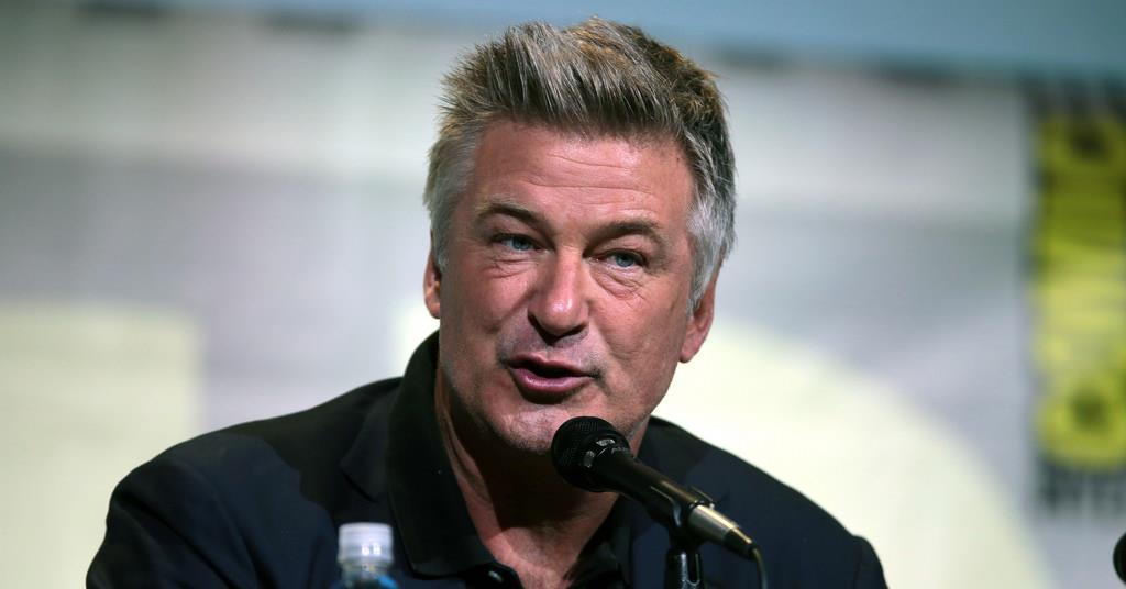 Alec Baldwin calls for police on set to monitor use of guns | News | Screen