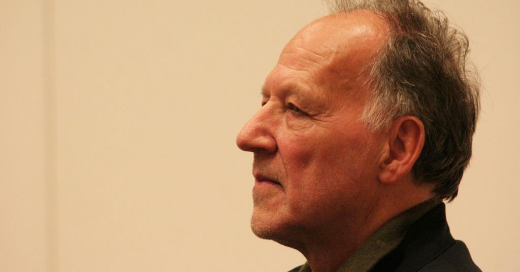 カンヌ：監督の2週間のCarrosse D'OR Awardを受け取るWernerHerzog