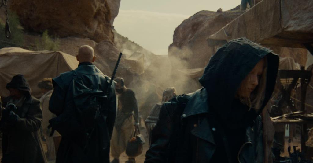Tựa phim Biển Đỏ 'The Last Ronin' giành được những ưu đãi quan trọng sau khi ra mắt (độc quyền)