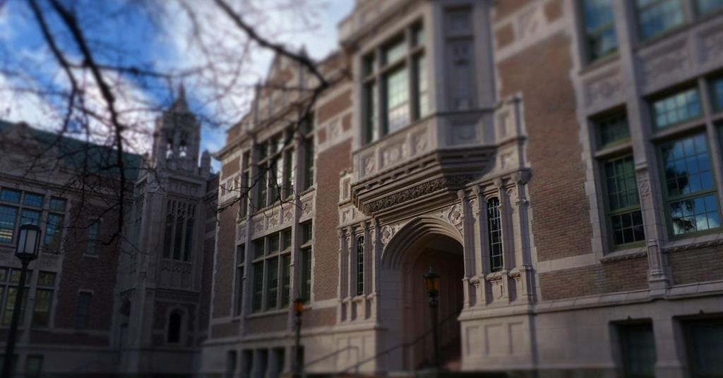 The Hunting Ground Reviews Screen