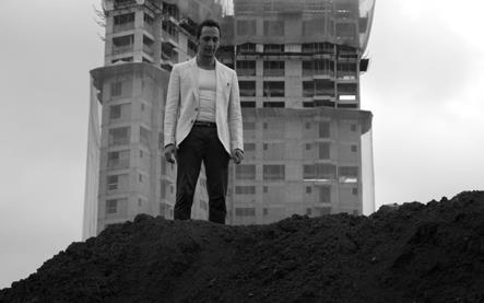 Obra | Reviews | Screen
