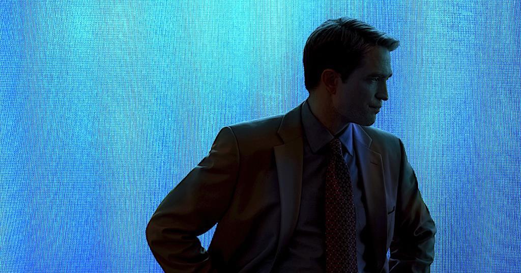 ‘Primetime’ review: Robert Pattinson is ‘To Catch A Predator’ host Chris ...