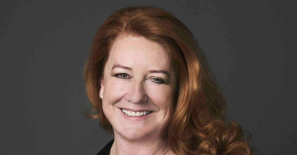 Hilary Strong tritt als CEO der John Gore Studios zurück