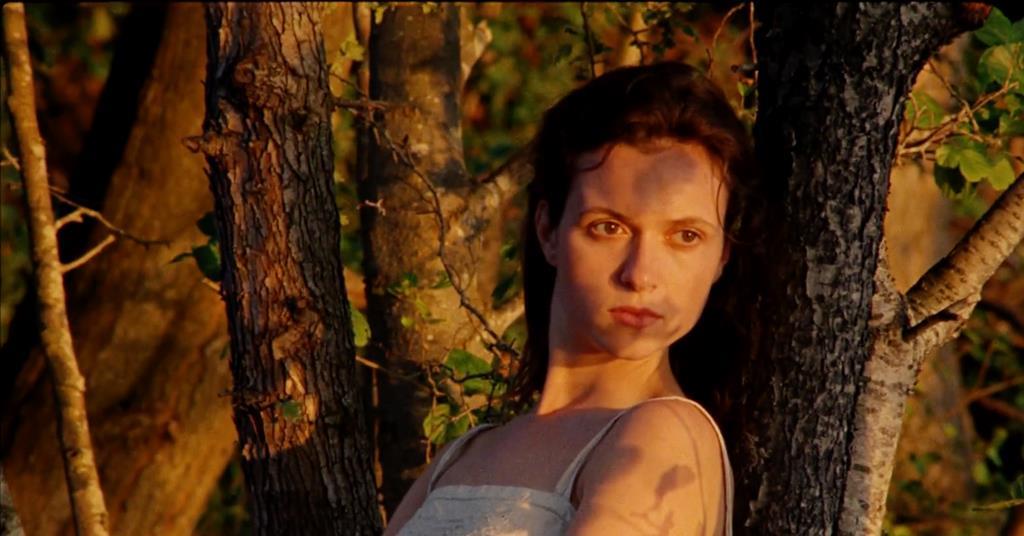 'Scarlet': Đánh giá tại Cannes