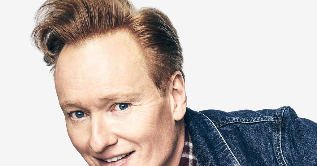 柯南·奥布莱恩 (Conan O'Brien) 首次担任 2025 年奥斯卡颁奖典礼主持人