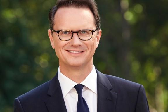 前迪士尼電視負責人 Peter Rice 與 A24 達成非獨家協議