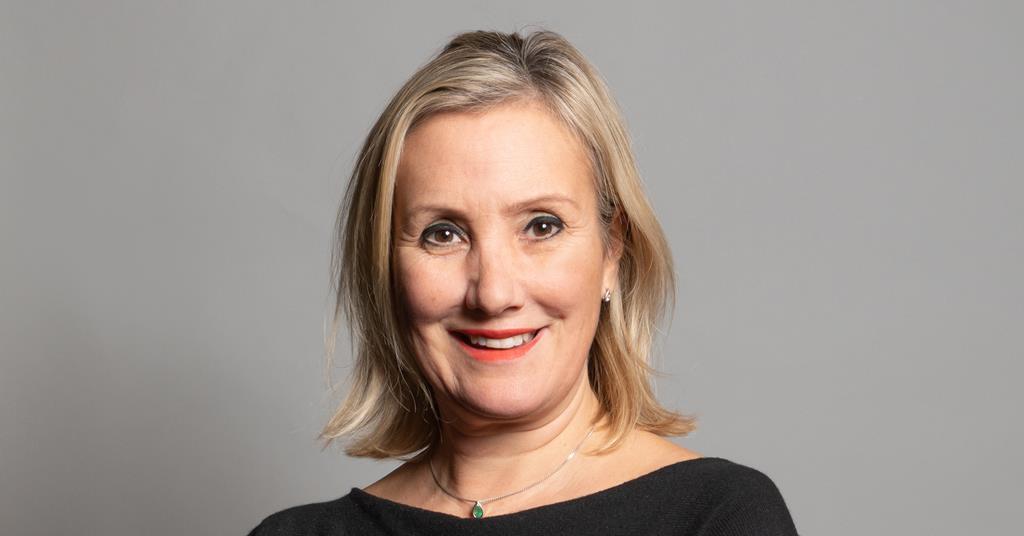 Caroline Dinenage tái đắc cử làm chủ tịch ủy ban văn hóa, truyền thông và thể thao Vương quốc Anh