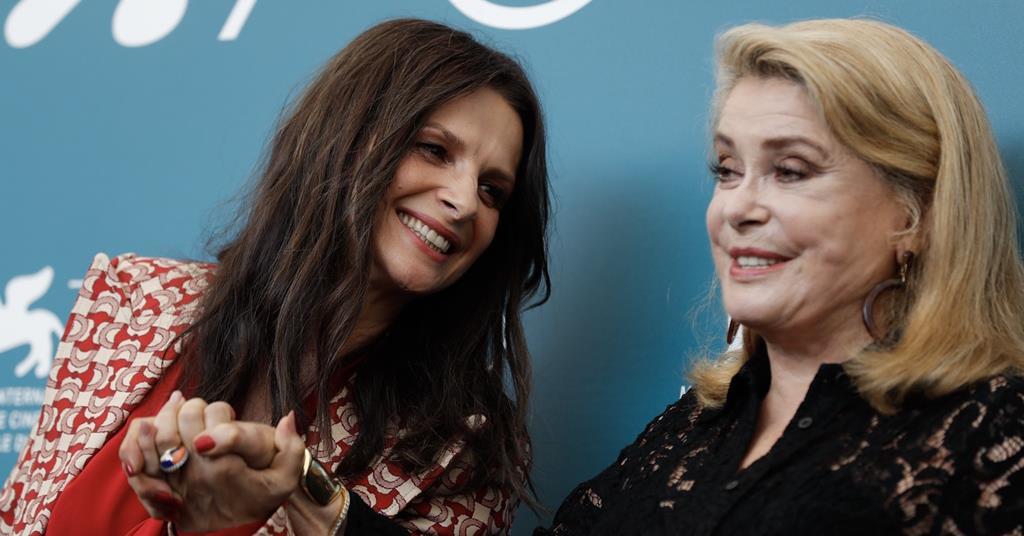 Venice Opening Night Shines A Spotlight On Complexity Of Gender Debate News Screen