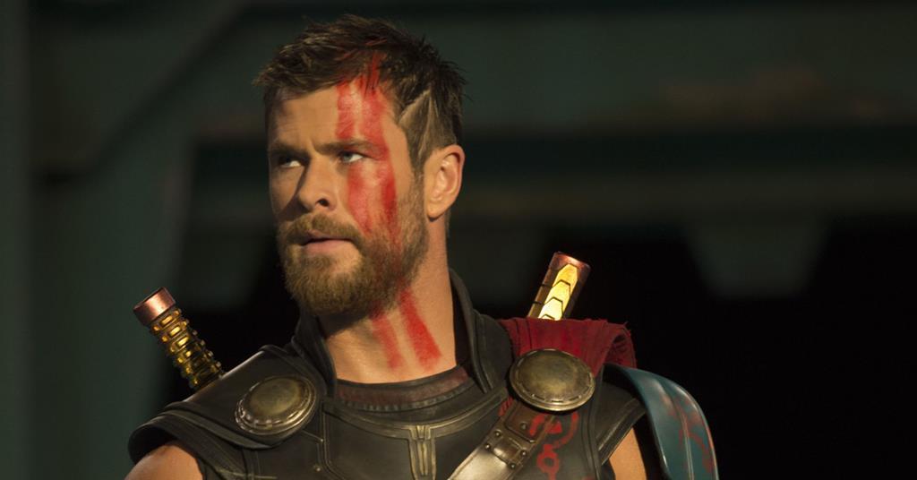 Thor: Ragnarok”, Features