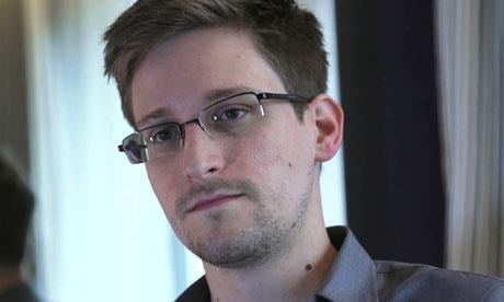 Sony เลือกหนังสือ Edward Snowden
