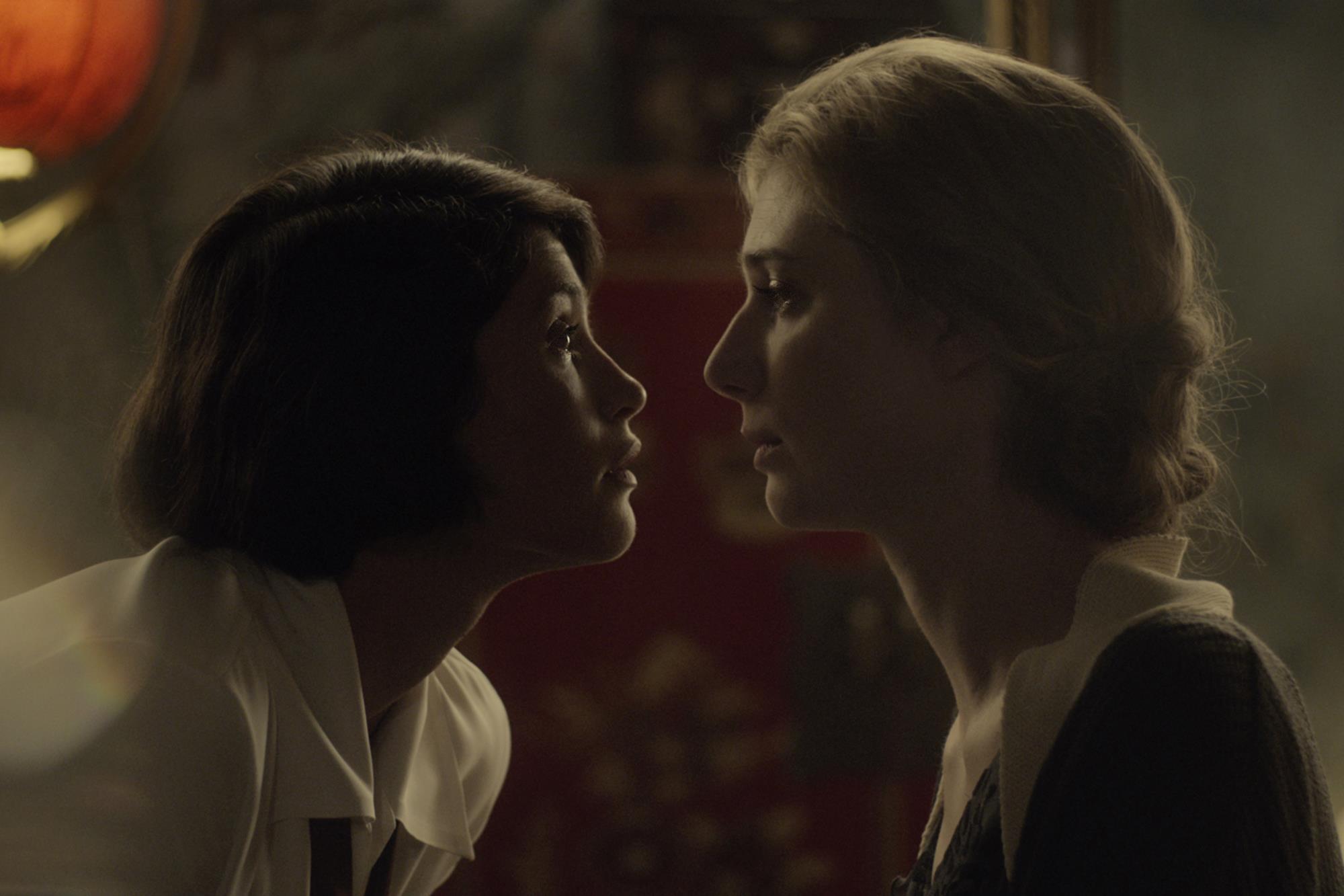 Vita And Virginia With Gemma Arterton Elizabeth Debicki Exclusive New Image And Set Report