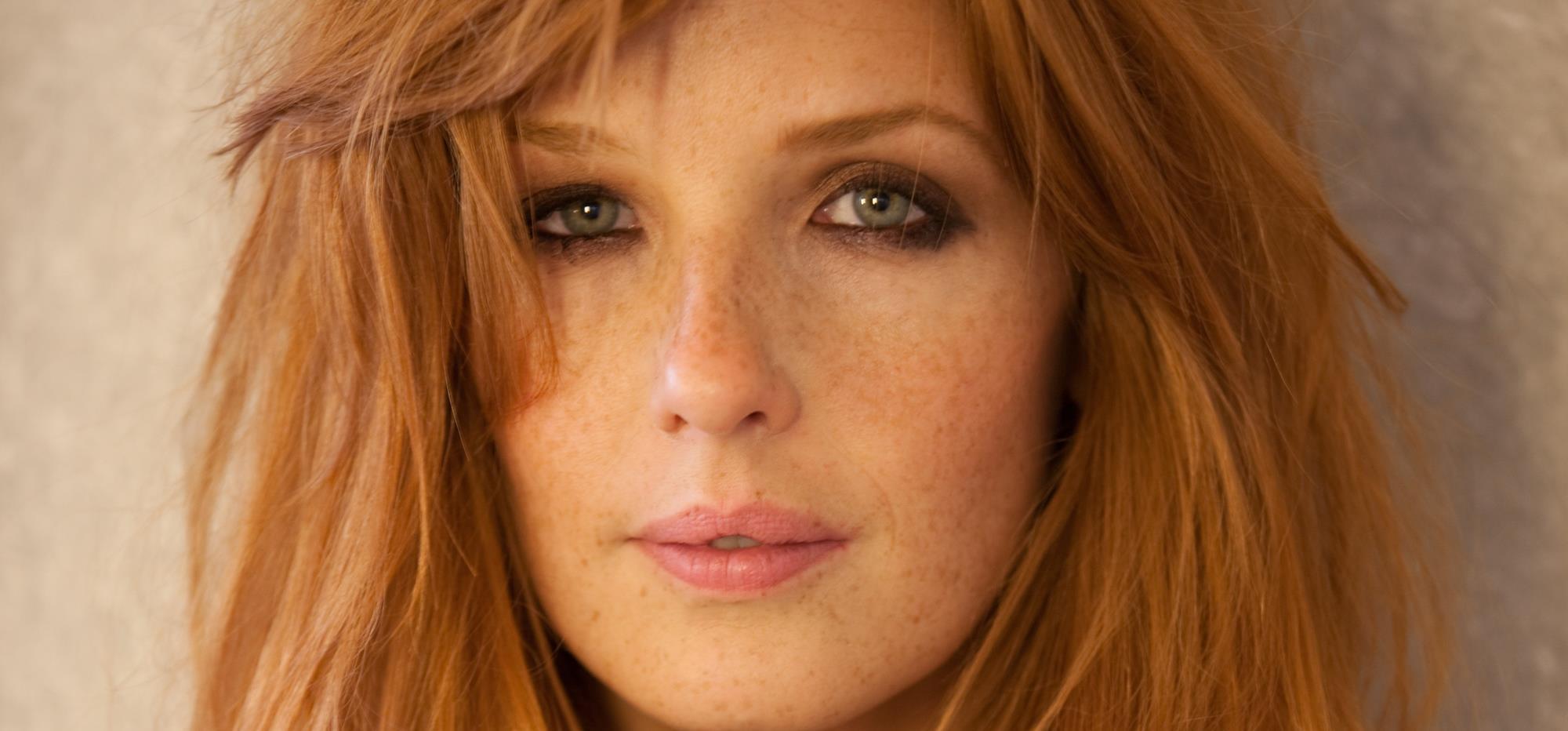 Келли рейли. Келли Райлли. Келли Райлли Kelly Reilly. Келли Райлли фото. Келли Райлли Йеллоустоун.