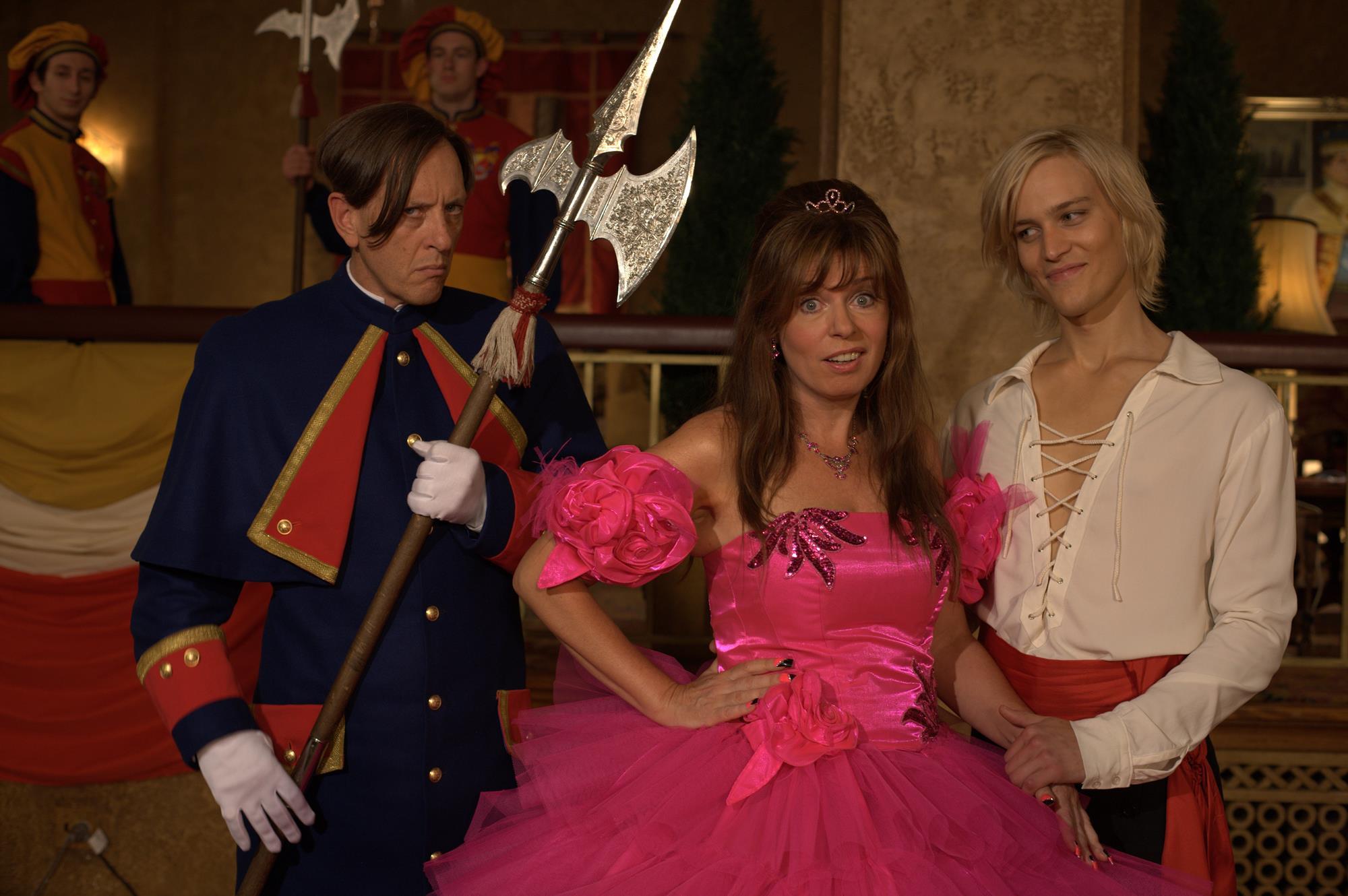 Kath & Kimderella Features Screen