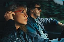 LAURENS_STILL5_00100384