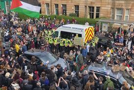 Everybody To Kenmure Street