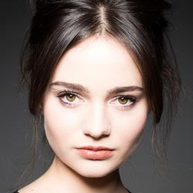 aisling franciosi c barry mccall