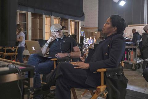 'Watchmen' Showrunner Damon Lindelof on set with Regina King