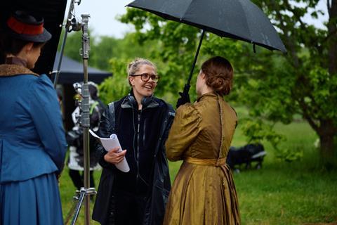 Alli Haapasalo on the set of 'Tell Everyone'