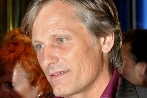 Viggo Mortensen to make directorial debut with 'Falling' | News | Screen