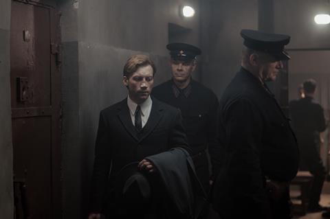 TwoProsecutors (c) Andrejs Strokins - SBS Productions [34]