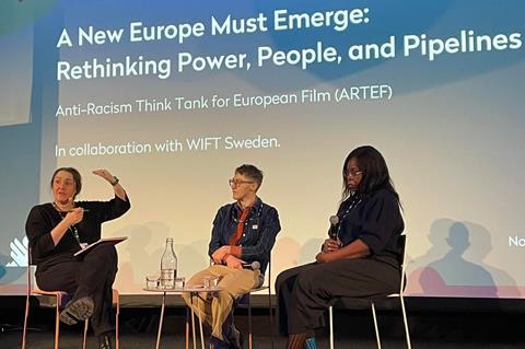 Johanna Koljonen, Regina Mosch, Victoria Thomas