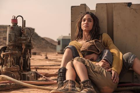 Settlers_Still_SofiaBoutella_BrooklynnPrince