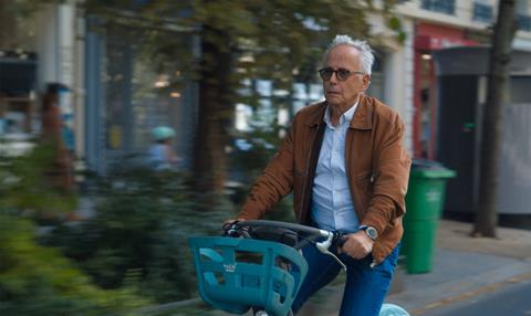 photo-Victor-1-2048x1221