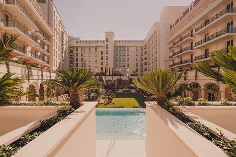 Le Grand Jardin ©Carlton Cannes, A Regent Hotel