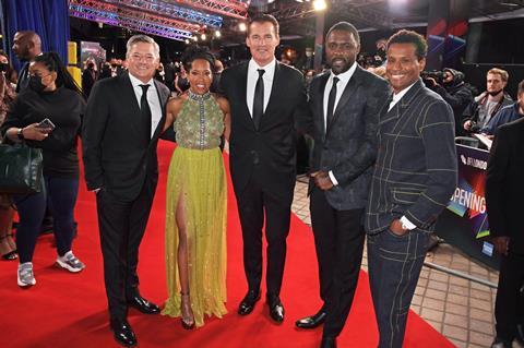 THE_HARDER_THEY_FALL_PREMIERE_LFF109_Ted Sarandos, Regina King, Scott Stuber, Idris Elba and Tendo Nagenda_Credit Dave Bennett_Netflix