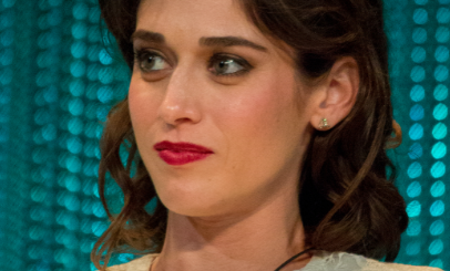 Lizzy Caplan