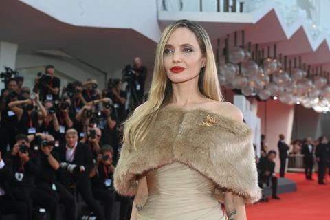 93948-RED_CARPET_-_MARIA_-_Actress_Angelina_Jolie__Credits_Giorgio_Zucchiatti_La_Biennale_di_Venezia_-_Foto_ASAC___3_