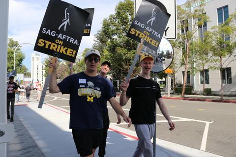 Hollywood actors strike ends after SAG-AFTRA and AMPTP reach tentative agreement on Day 118