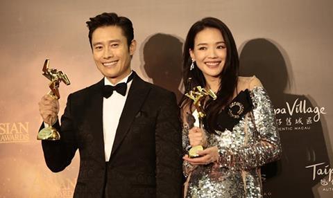 Best actor Lee Byung-hun and Best actress Shu Qi