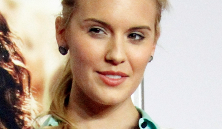 Maggie Grace