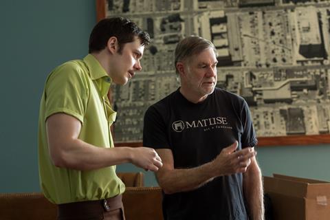 Bill Skarsgard with Gus Van Sant on the set of 'Dead Man's Wire'