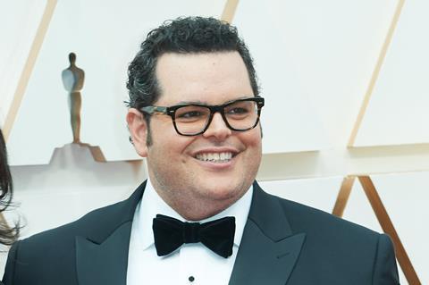Josh Gad