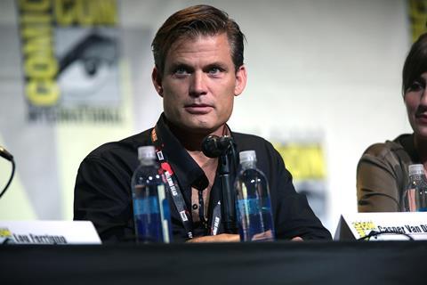 Casper Van Dien