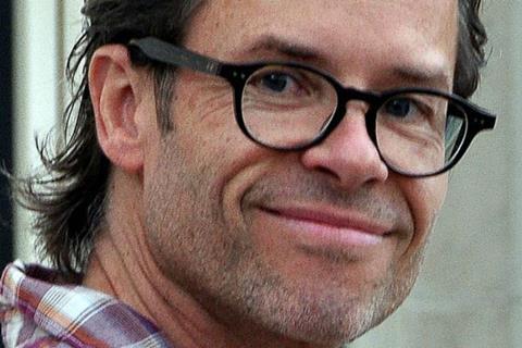 guy pearce c wiki commons