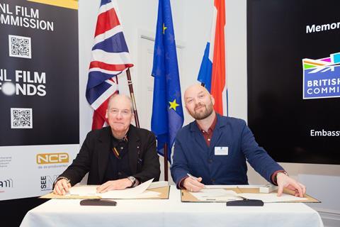Adrian Wootton, Roeland Oude Nijhuis